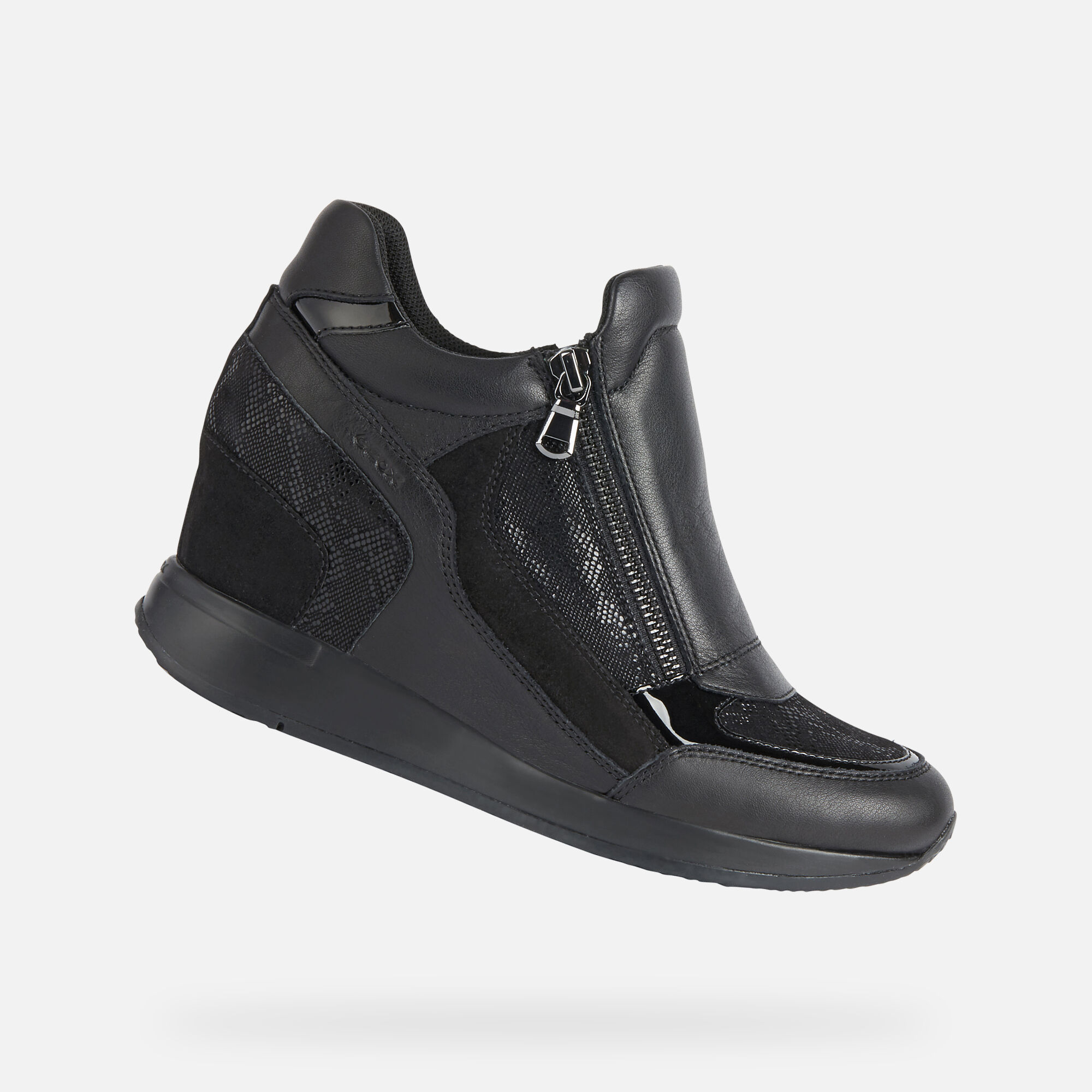 Geox® NYDAME Woman: Black Sneakers 