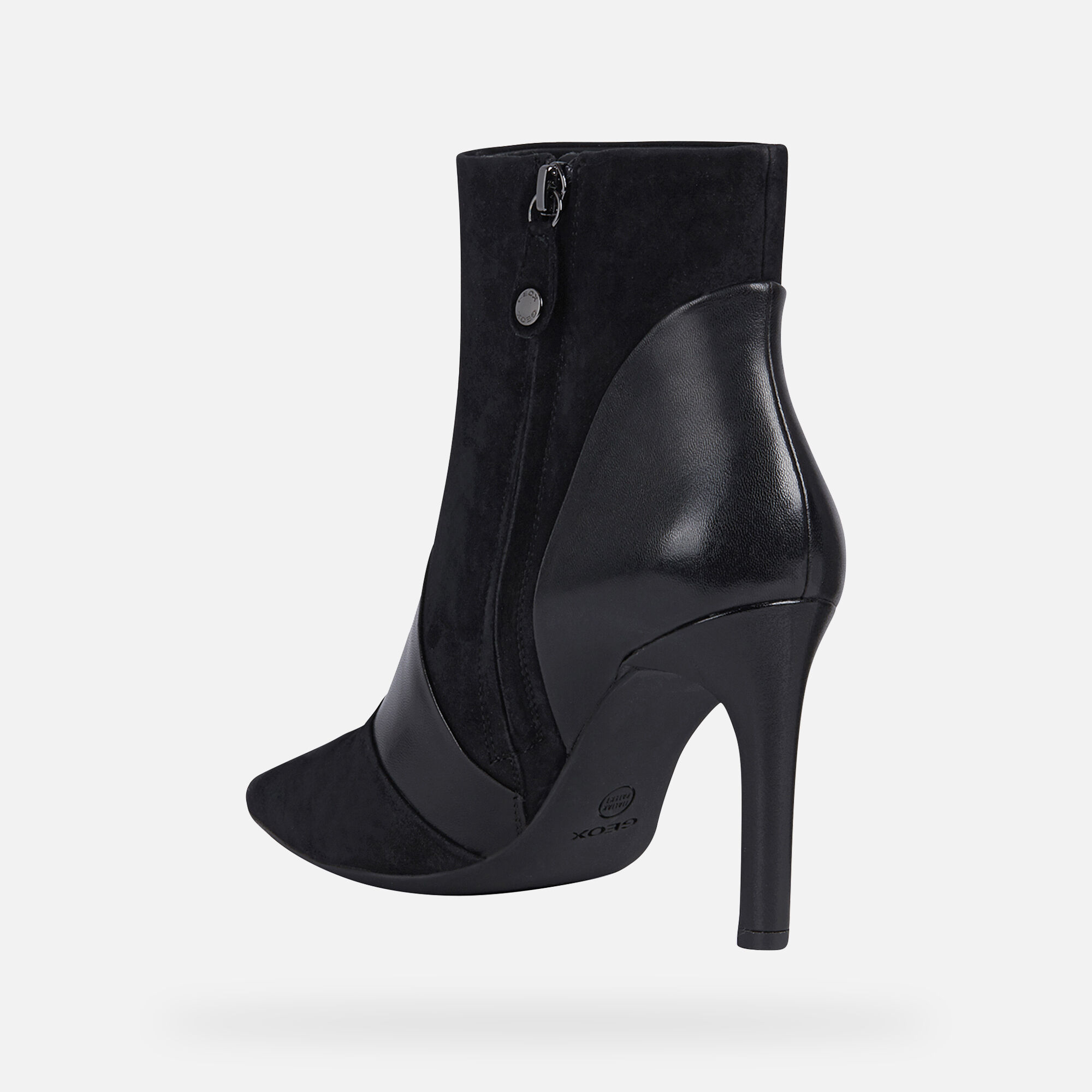 Geox® FAVIOLA Woman: Black Ankle Boots 