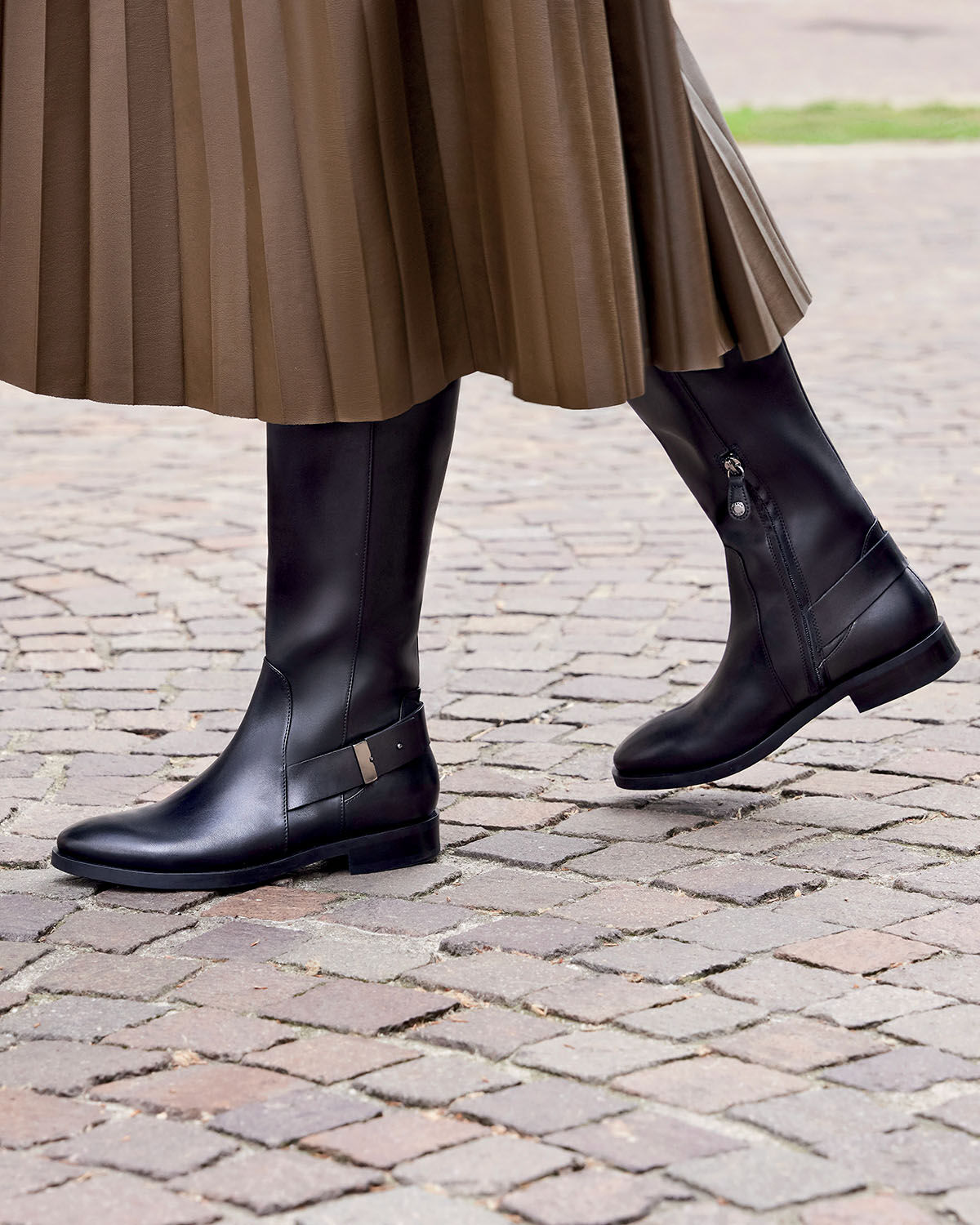 Geox® BROGUE Woman: Black Boots | Geox 