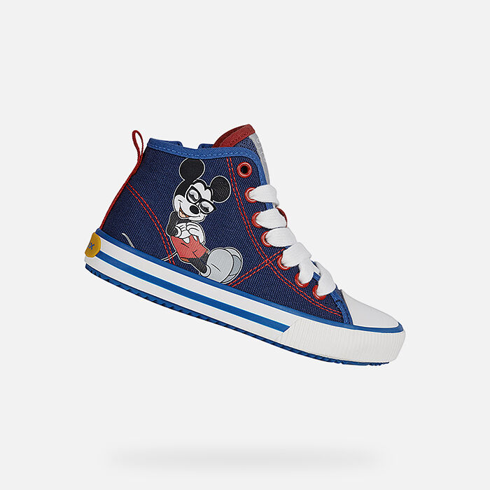 boys mickey mouse trainers