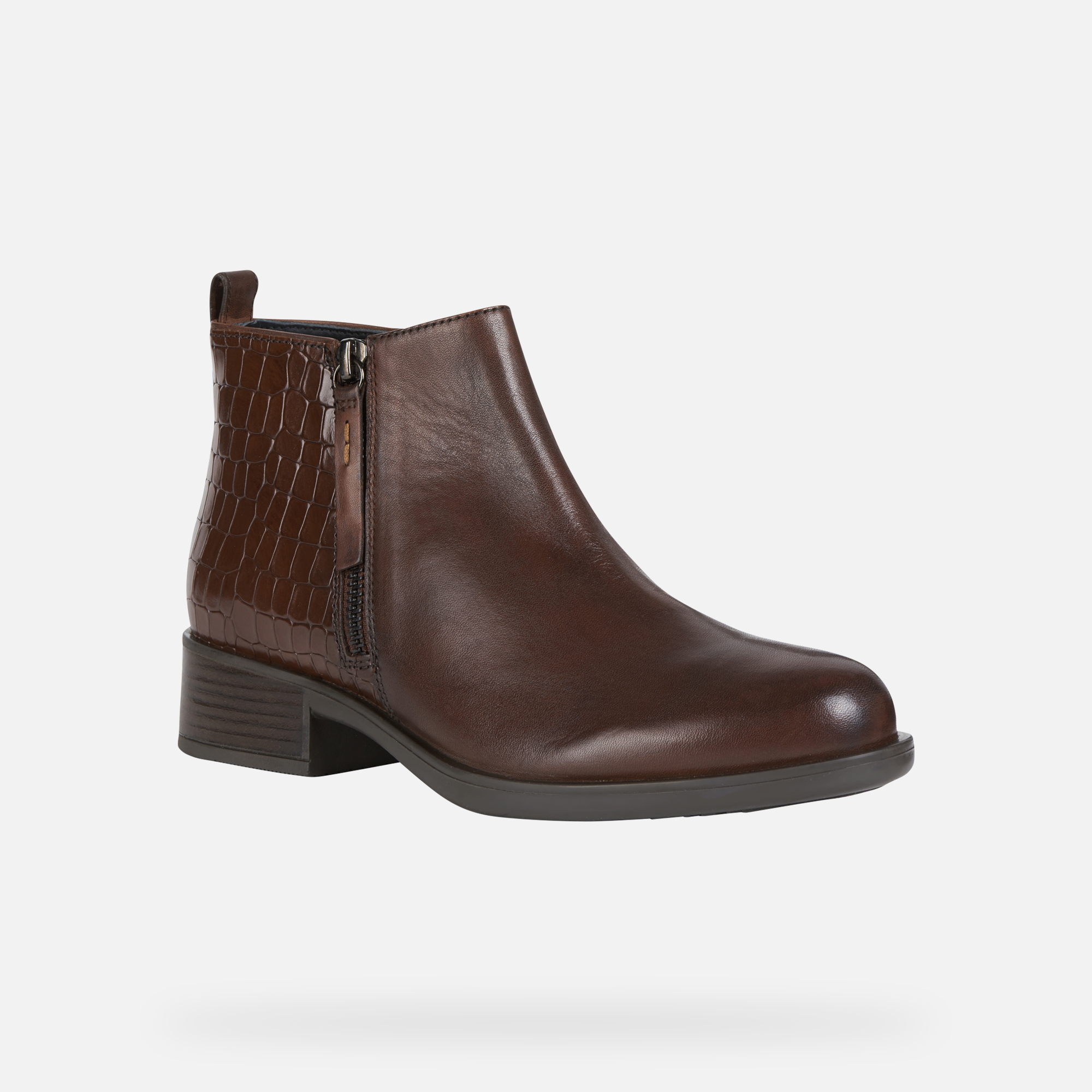 Geox RESIA Woman: Chestnut Ankle Boots | FW20 Geox®